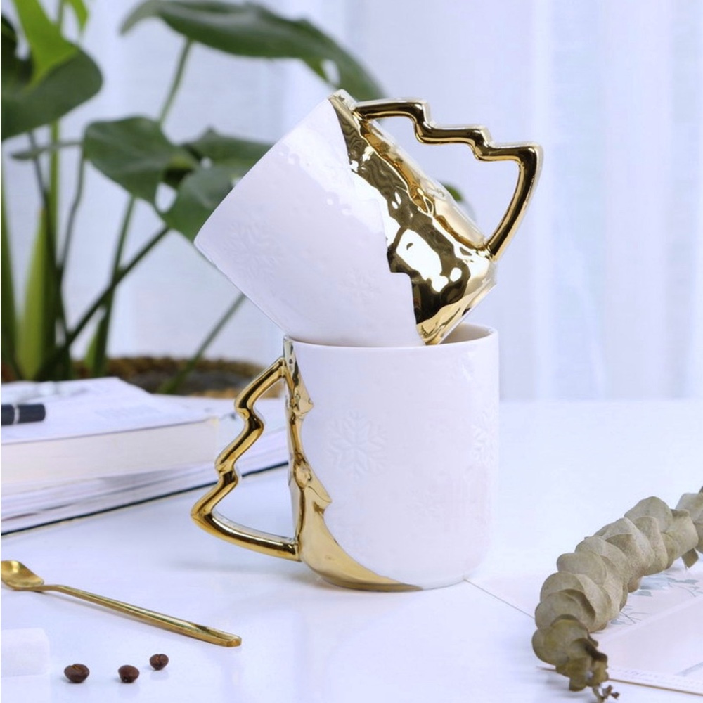 Hand-Painted Gold Ceramic Christmas Tree Mug
